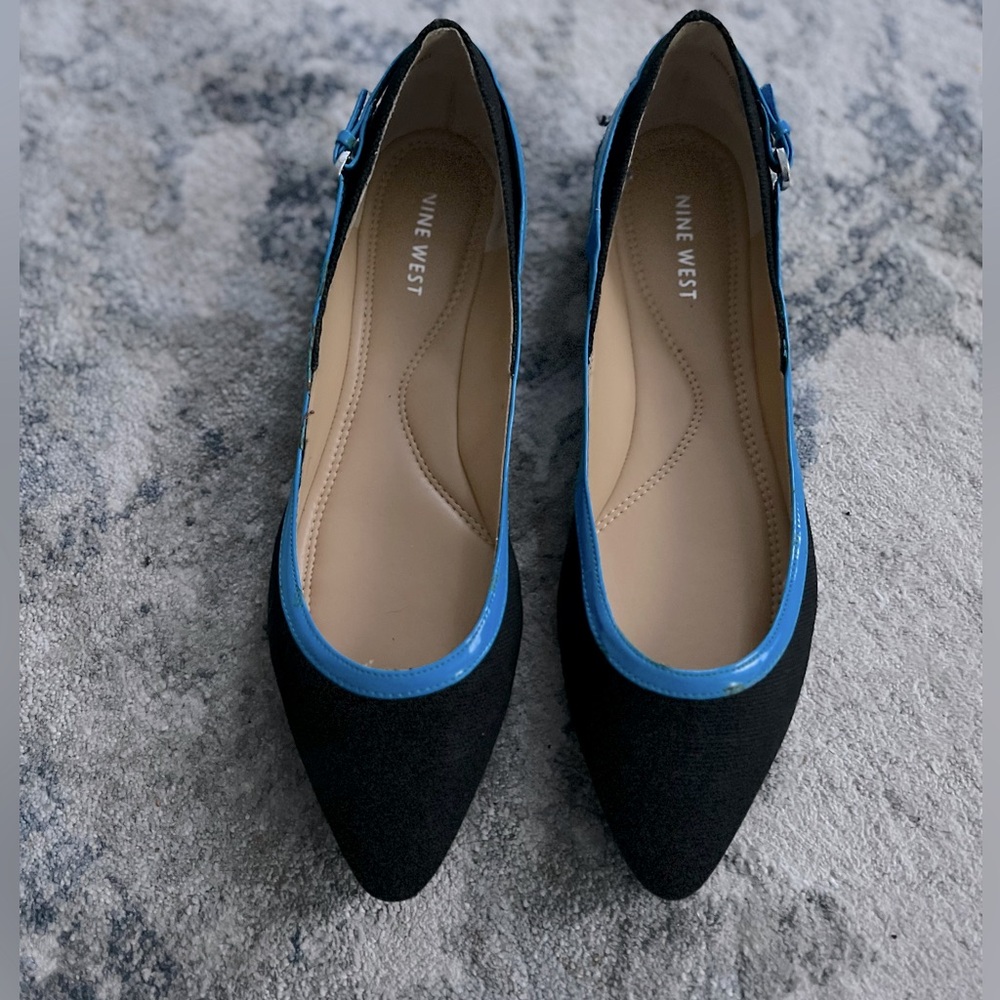 Nine West flats W8.5